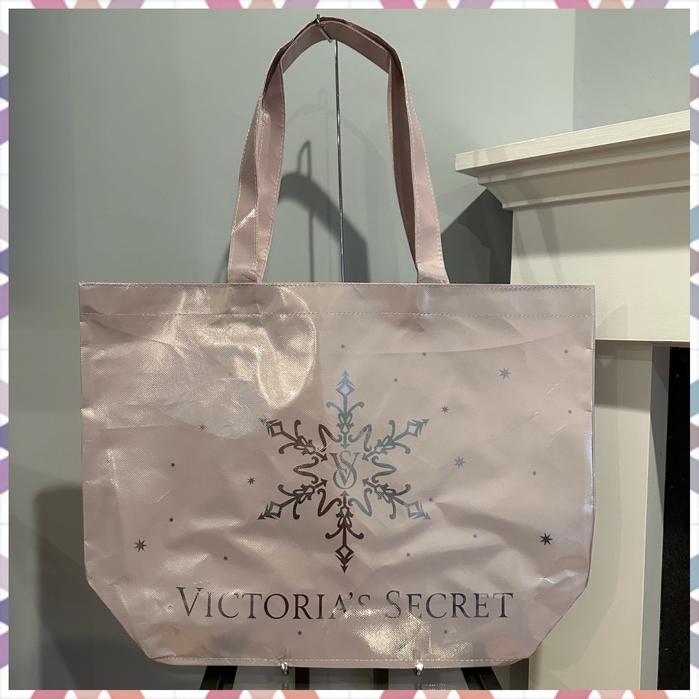 Victoria’s Secret Winter 2022 Iridescent Snowflake Eco Reusable Shopping Bag